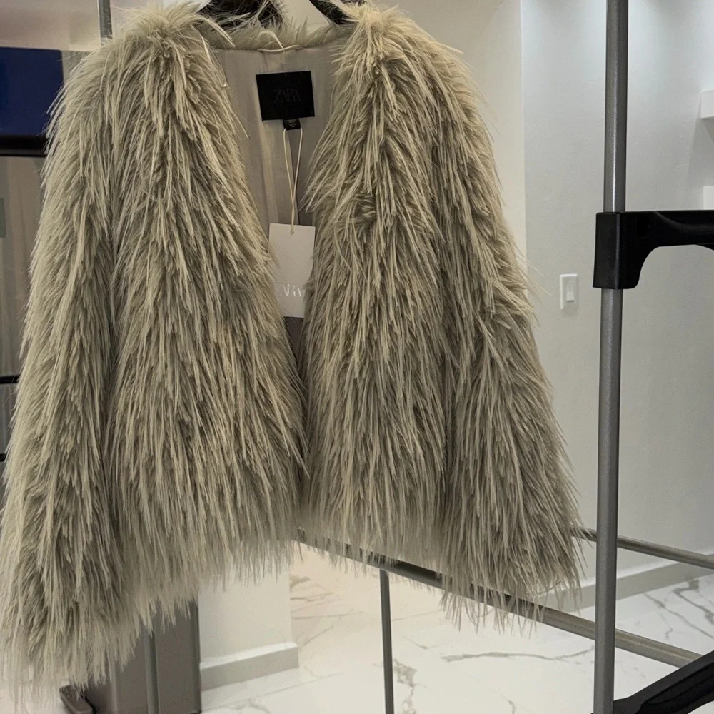 Zara faux fur coat, light grey - Picture 4 of 14